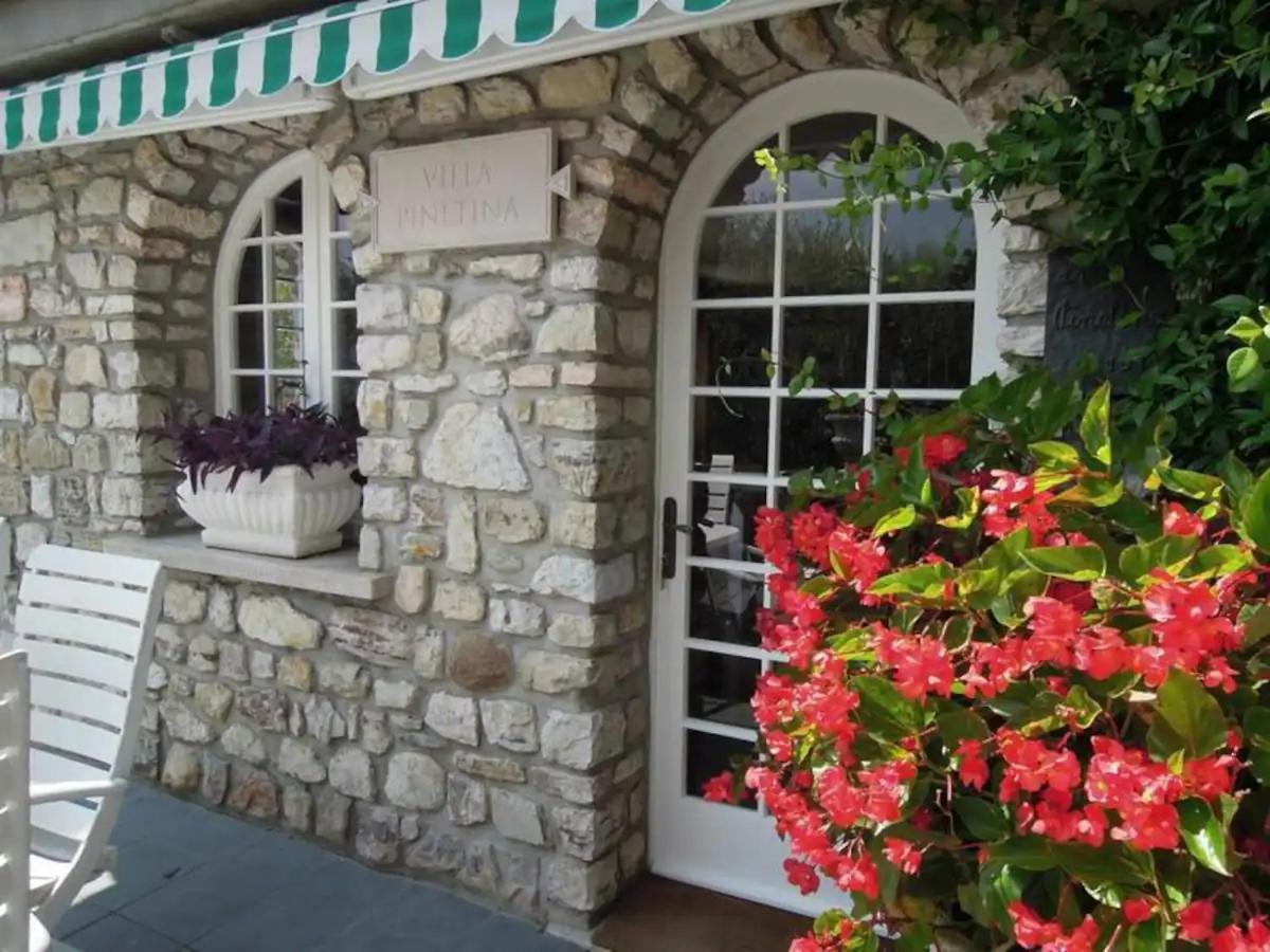 Villa Pinetina 가르냐노 외부 사진